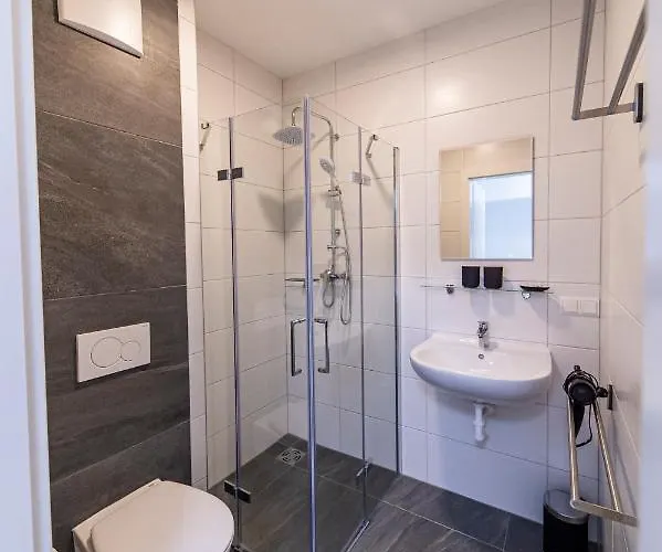 فندق مبيت وإفطار Zeltweg-rooms زيلتويج