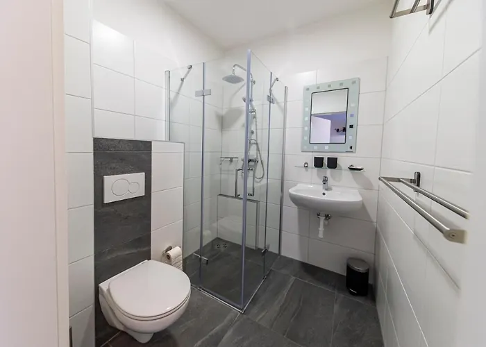 Zeltweg-rooms 3* Zeltweg